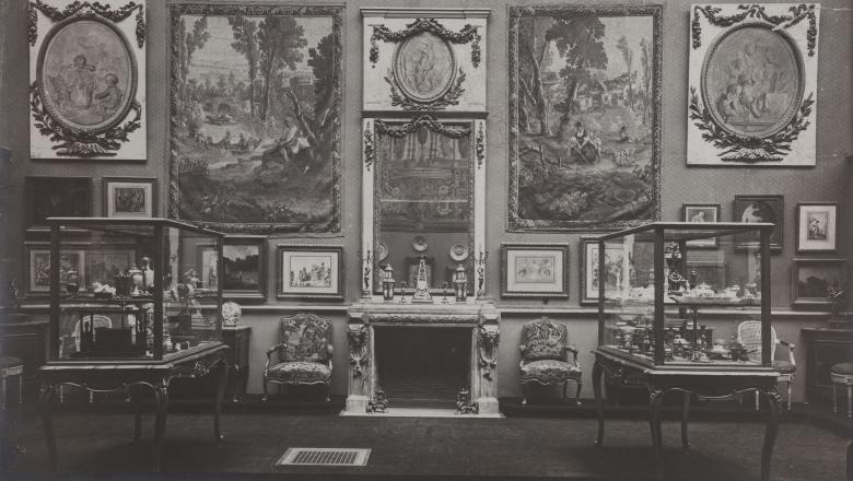 Présentation de la collection Dutuit vers 1905